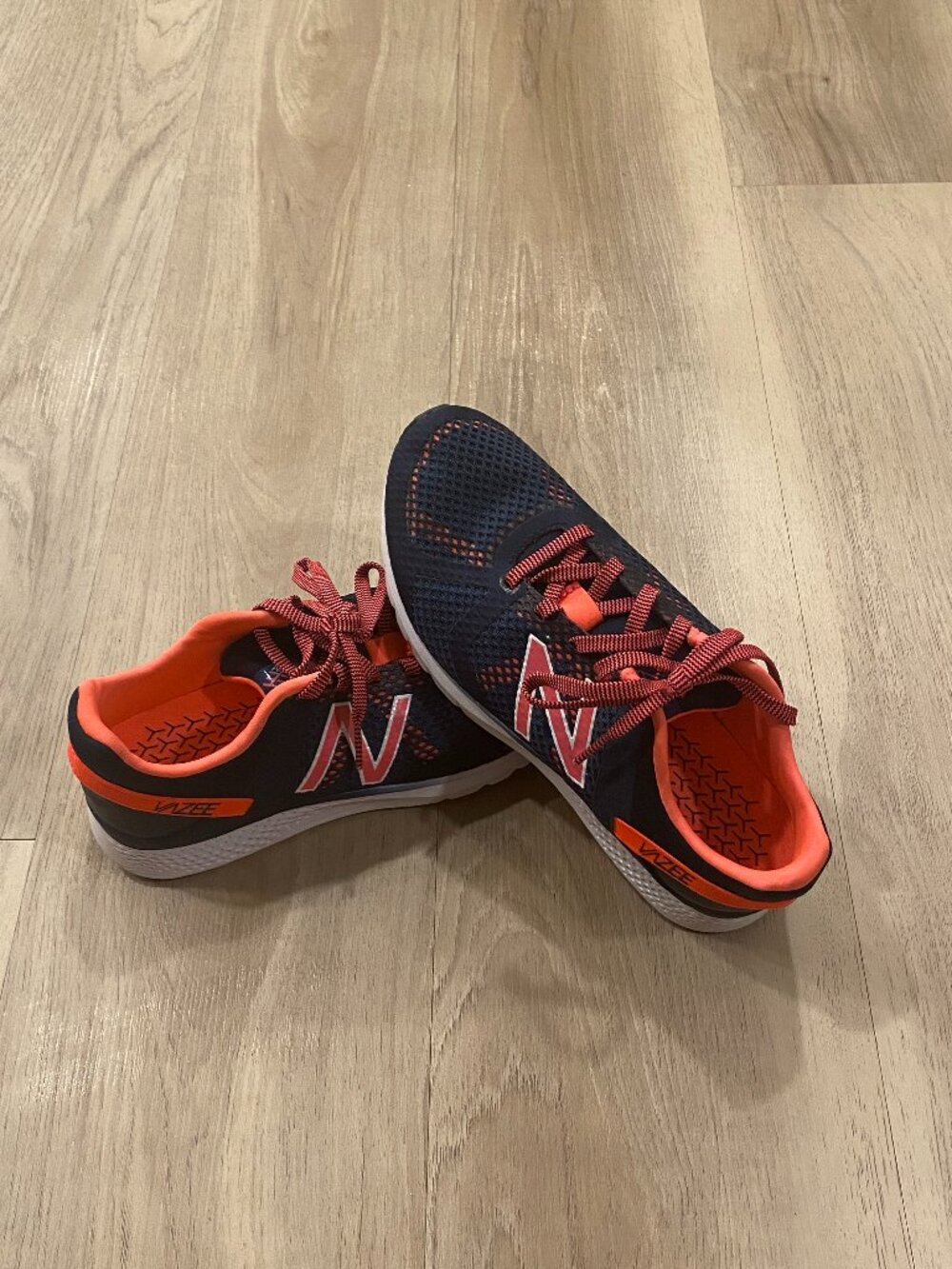 New Balance Vazee Running Shoes Navy Orange Women’s 7.5 Athletic Sneakers